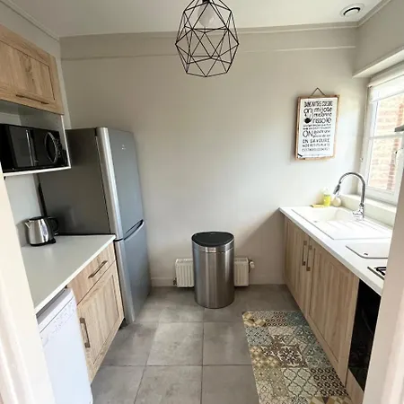 La Maison De Garde * Etalondes-la-Pipe