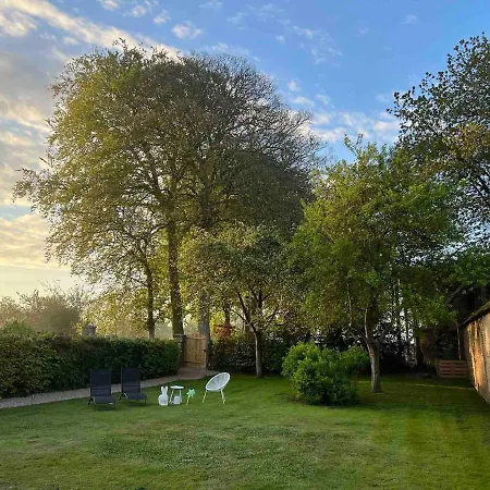 La Maison De Garde Сasa de vacaciones *